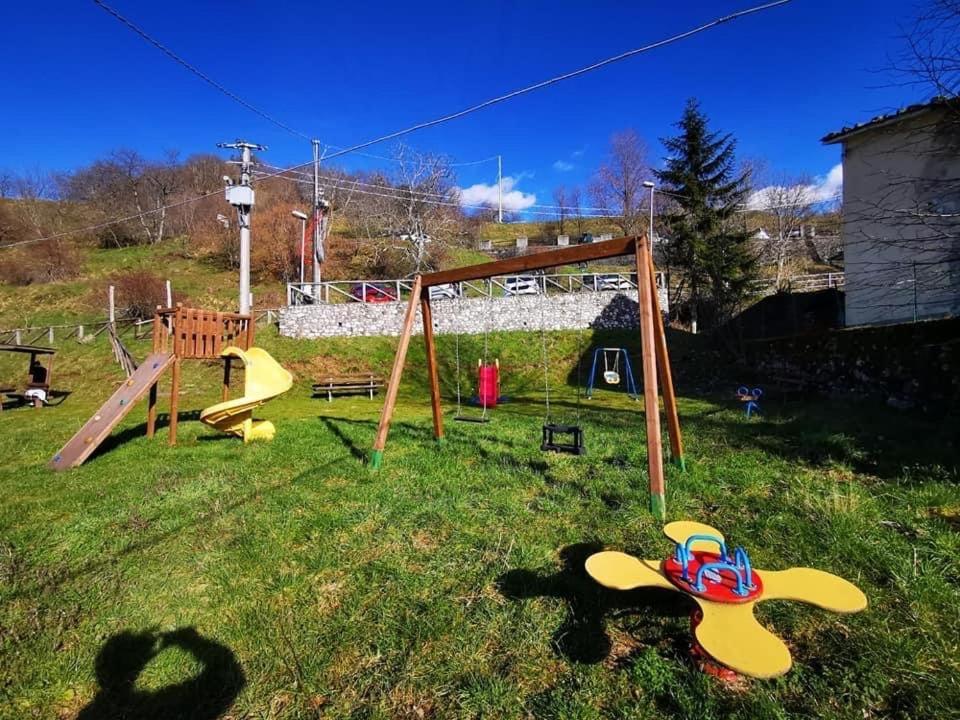 La Casetta Montefegatesi Exterior foto